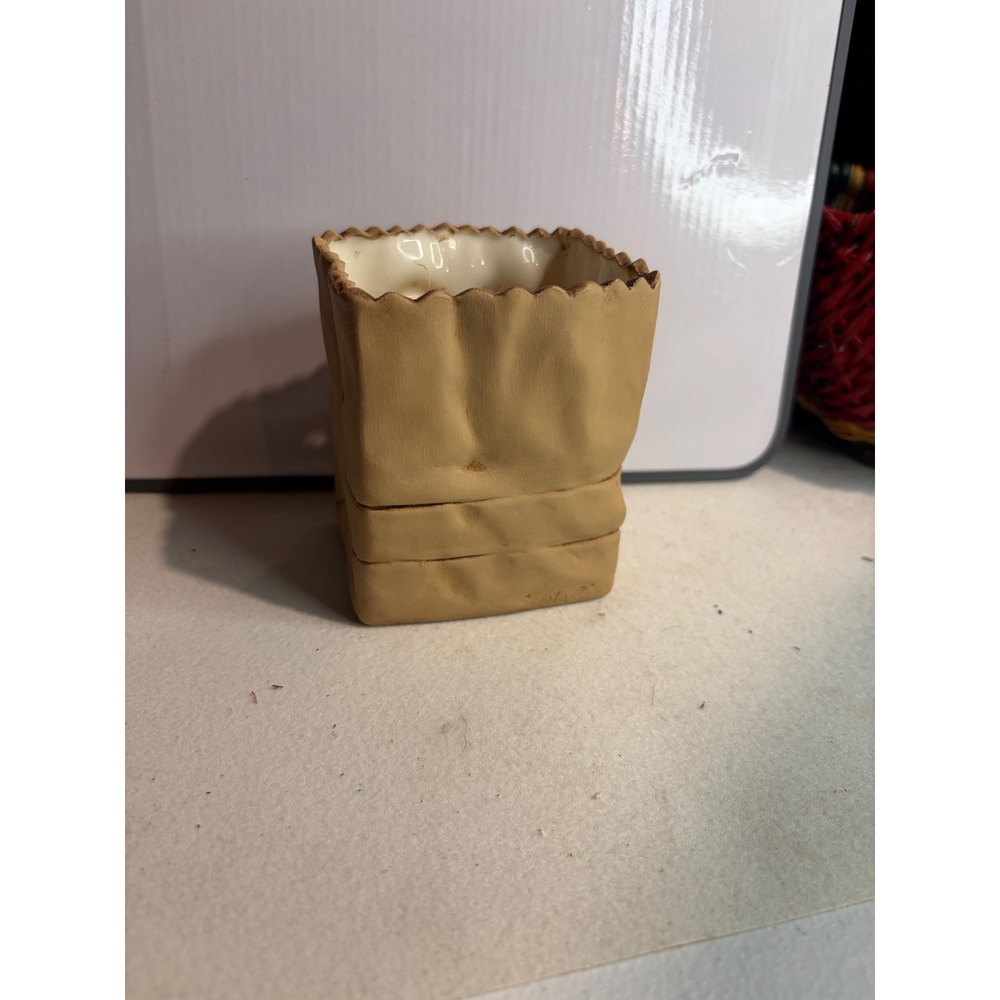 Vintage Ceramic Grumpy Face Paper Bag Planter Pencil Holder Kitsch Decor - Picture 5 of 6